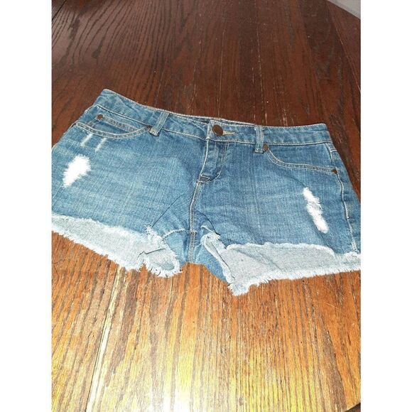 Waist Size 26 Harper Blue Denim Distressed Blue Jean Daisy Dukes Booty Shorts - Picture 1 of 6